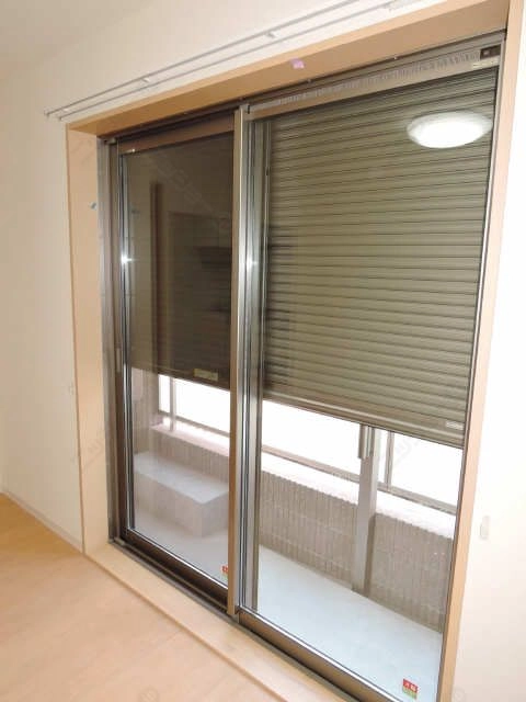 シャッター雨戸