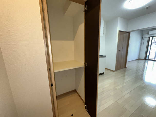 廊下収納