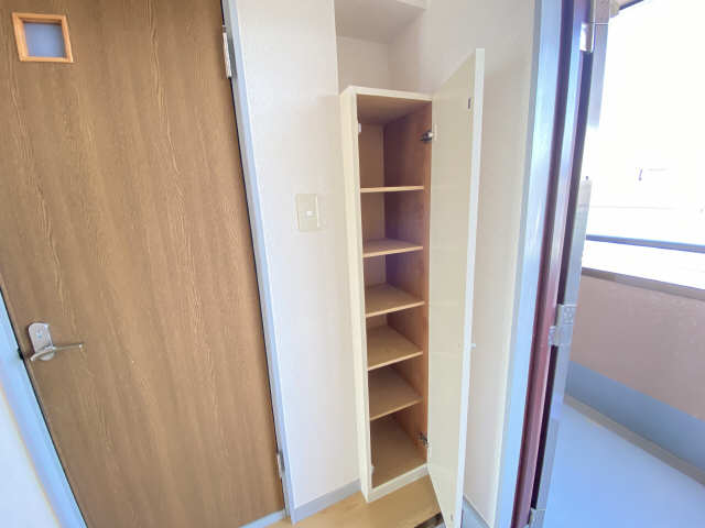 シューズBOX