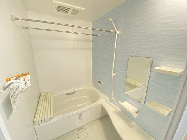 ミニオン中島 1階 浴室