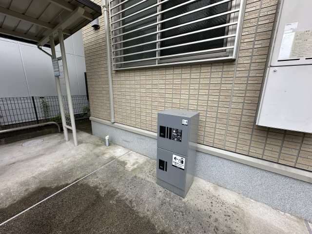 宅配ボックス