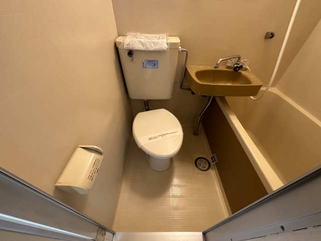 WC