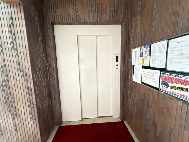 エレベーター