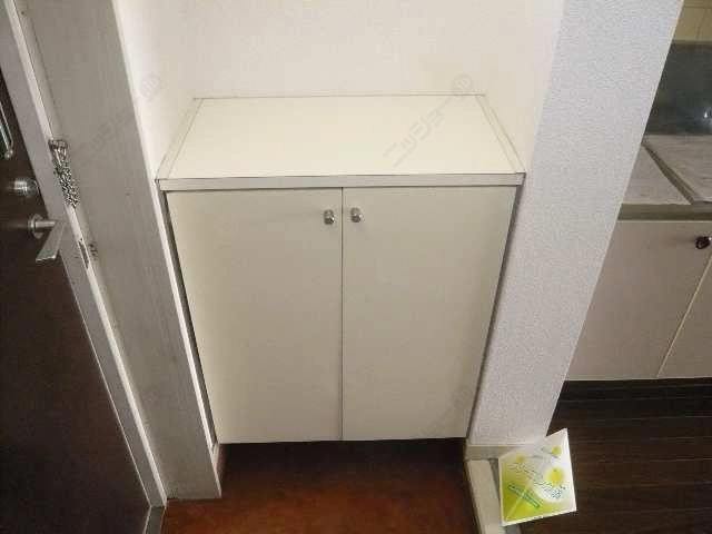 ｼｭｰｽﾞﾎﾞｯｸｽ