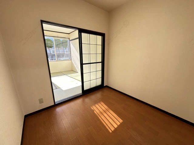 洋室和室
