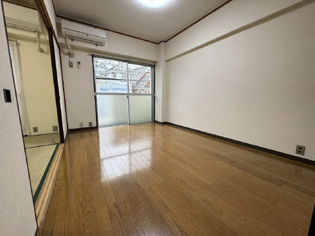 洋室