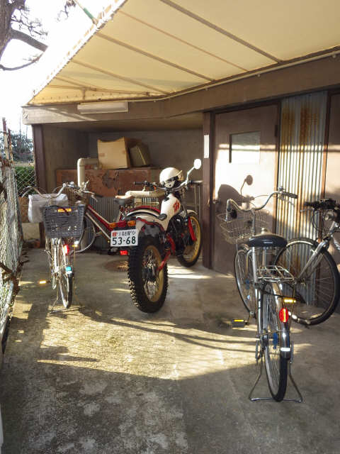 駐輪場
