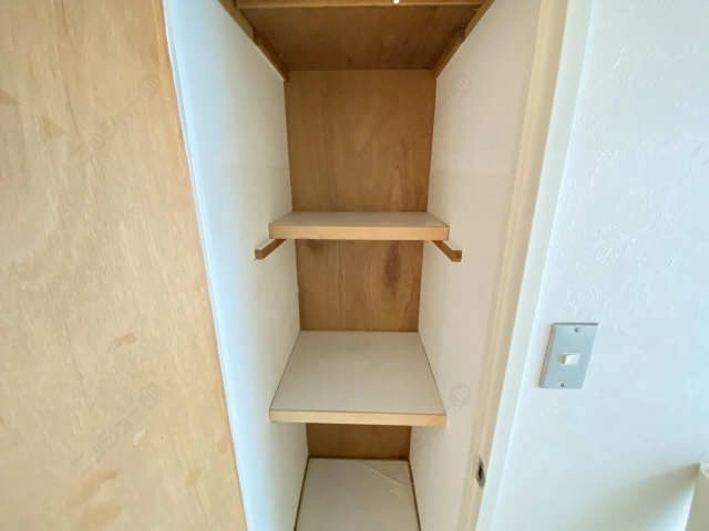 通路収納