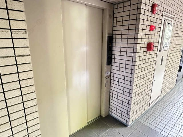 エレベーター