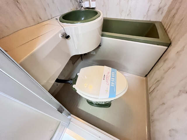 WC
