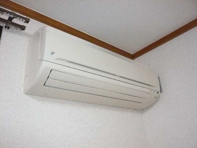 エアコン一基
