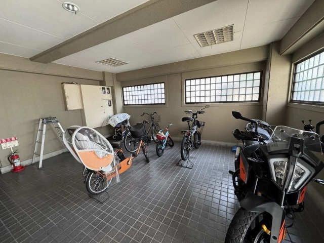 駐輪場