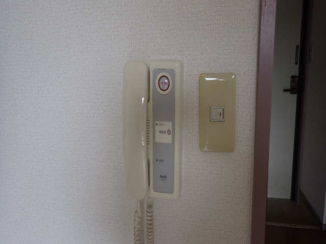 インターホン