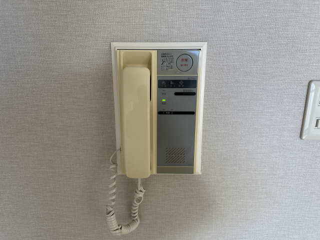 インターホン