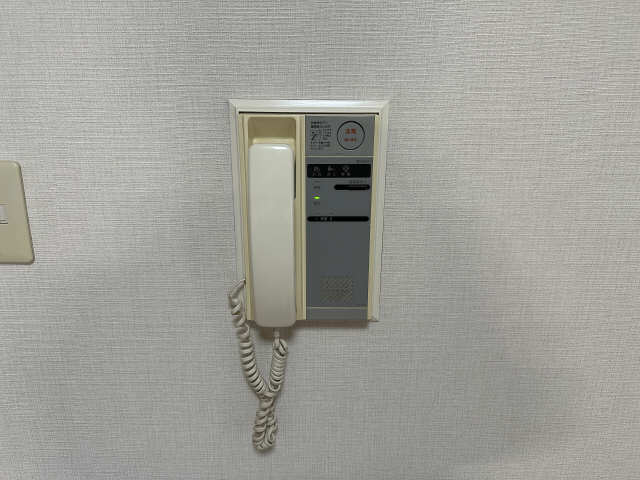 インターホン