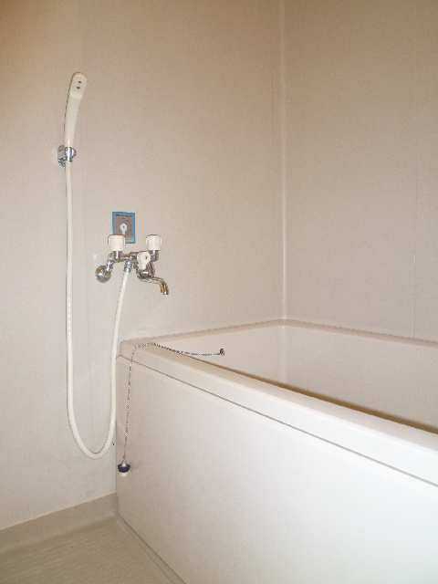 ヒルズ覚王山 2階 浴室