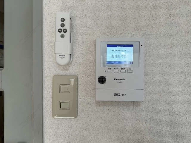 モニター付きインターホン