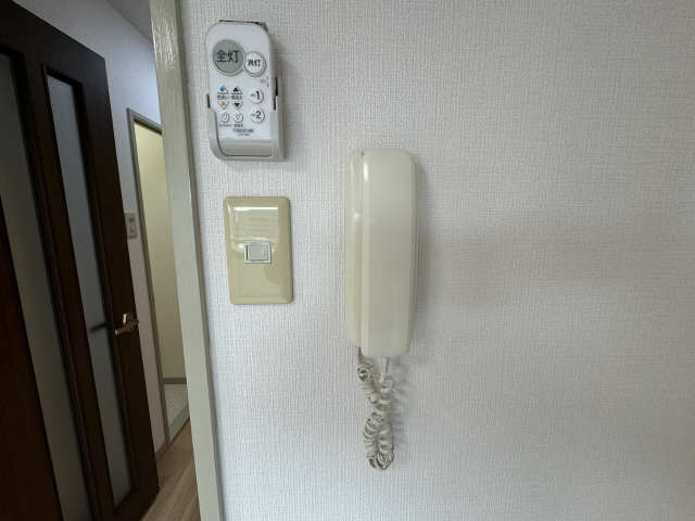インターホン