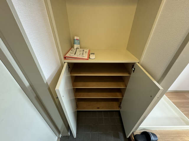 シューズBOX