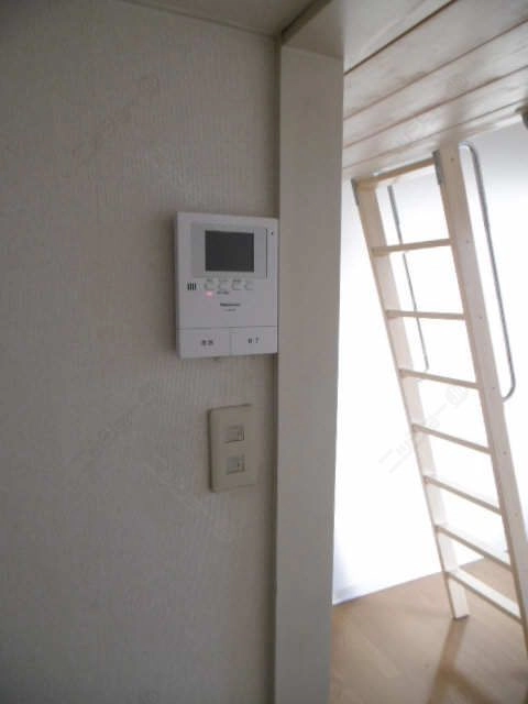 モ  ニター付インターホン