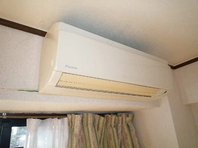 エアコン一基