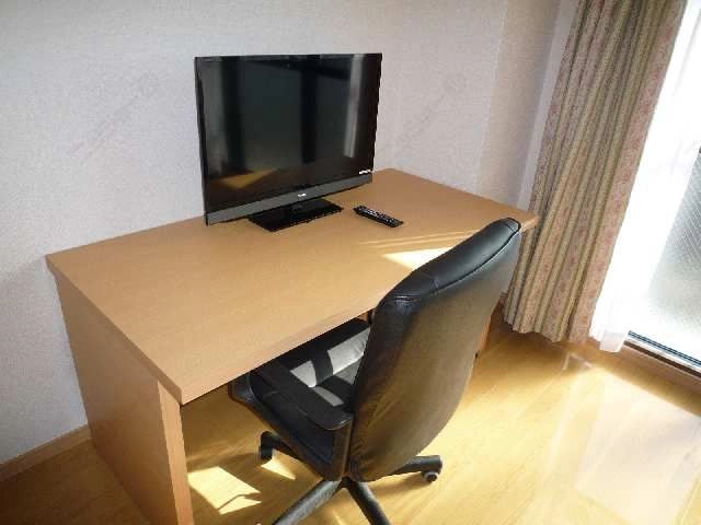 デスク&TV