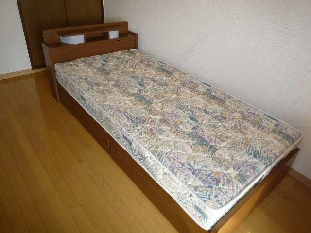 ベッド