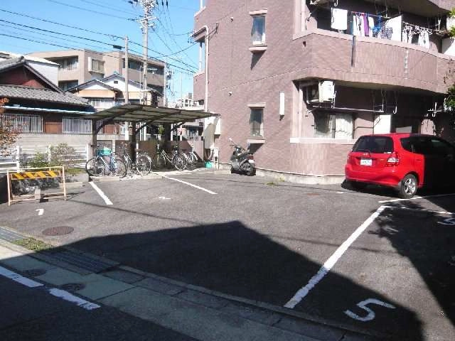 駐輪場・駐車場