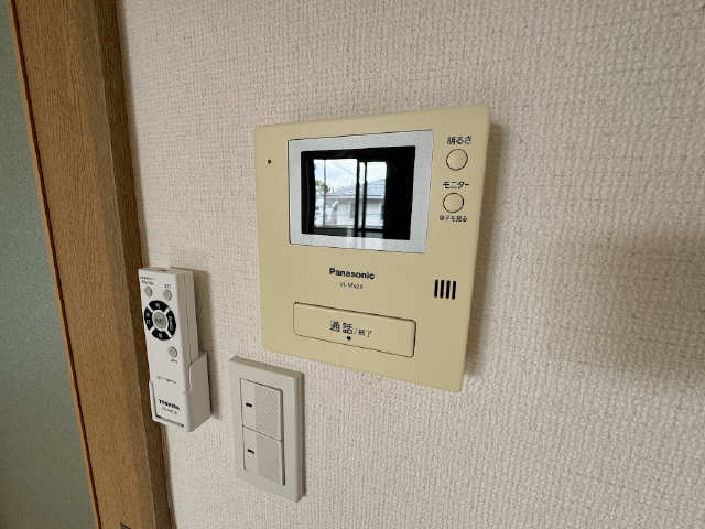 モニター付きインターホン