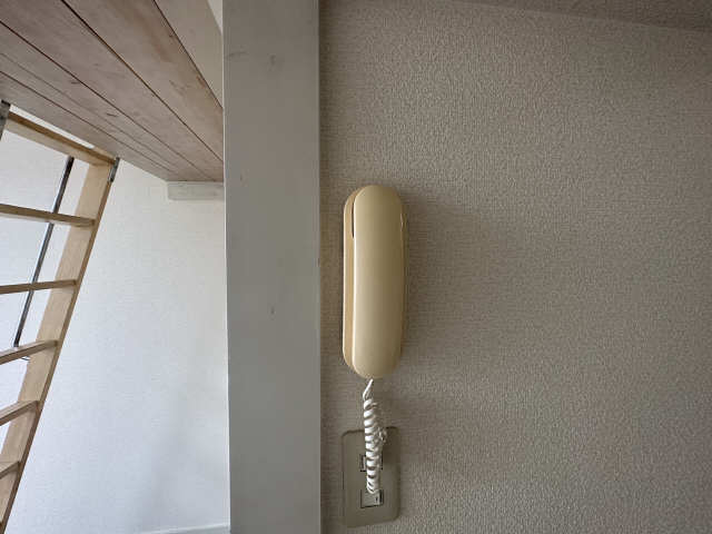 インターホン