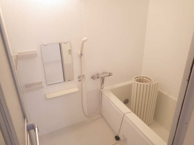 サンハイツ鍋屋上野 3階 浴室
