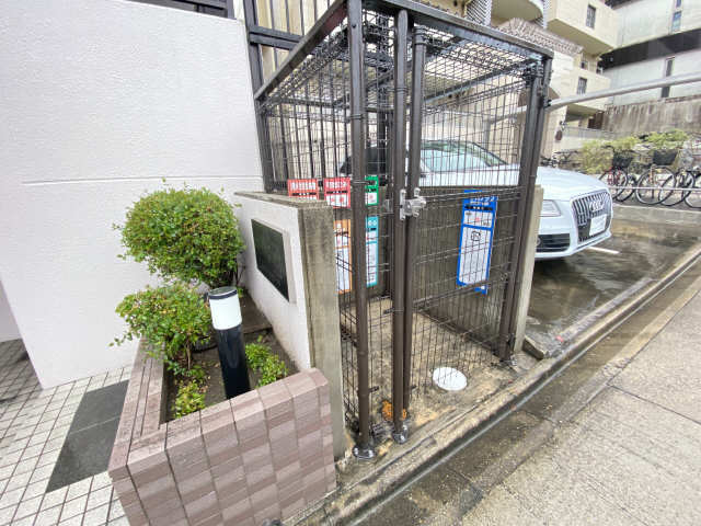 ゴミ置場