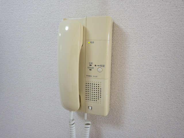 インターホン