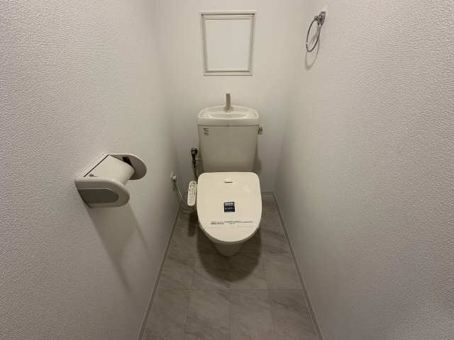 パティオ覚王山 1階 WC