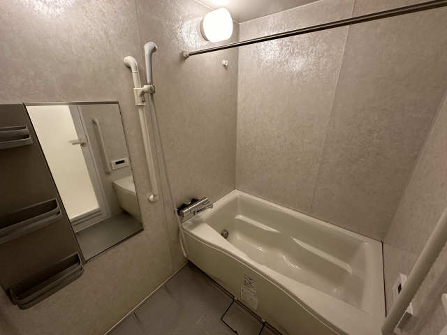 パティオ覚王山 1階 浴室