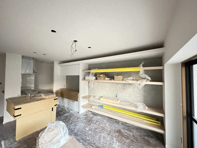 2025年10月14日改装中