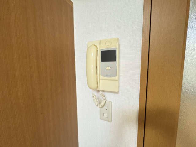 インターホン