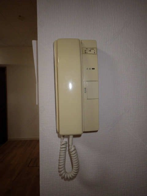 インターホン