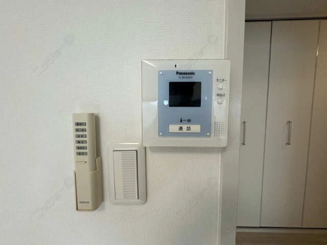 モニター付きインターホン