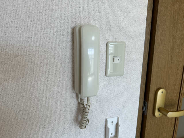 インターホン