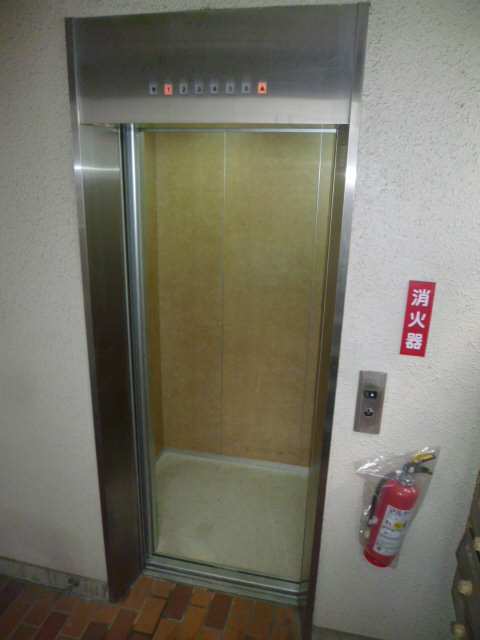 エレベーター