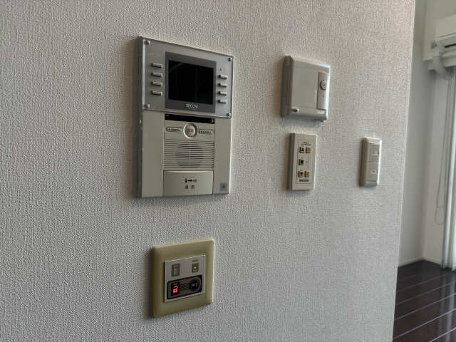 モニター付きインターホン