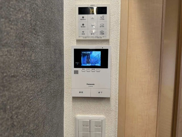 モニター付きインターホン