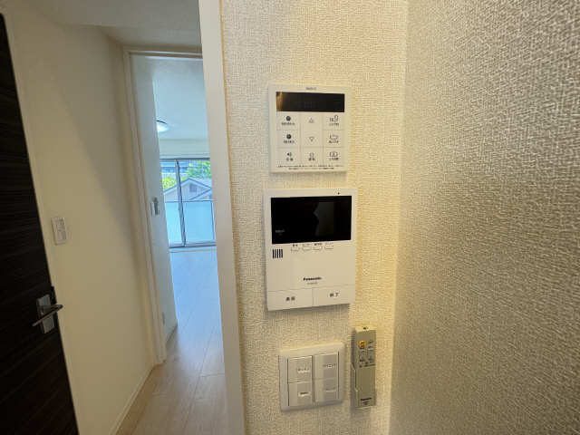 モニター付きインターホン