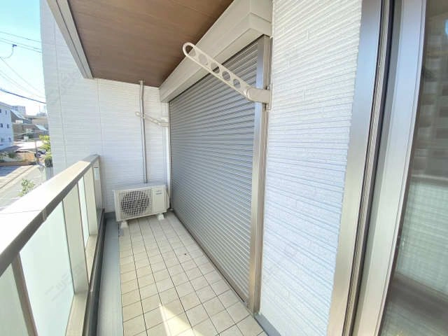 電動シャッター（リブング）