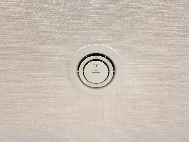 ナノイー発生器