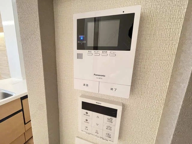 モニター付きインターホン