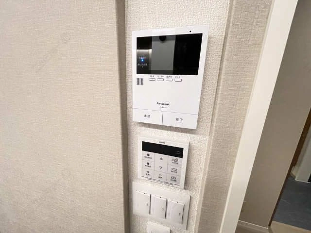 モニター付きインターホン