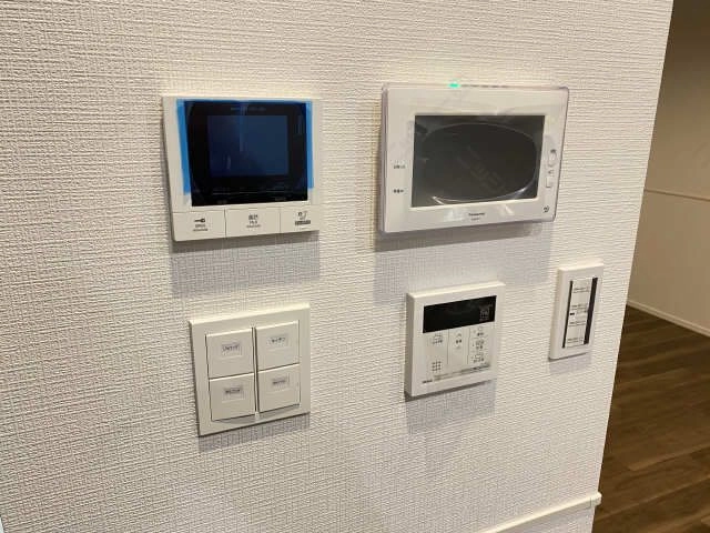 モニター付きインターホン