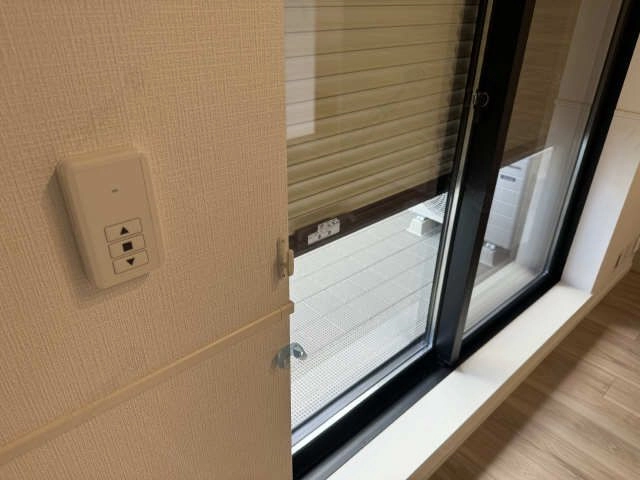 電動シャッター雨戸